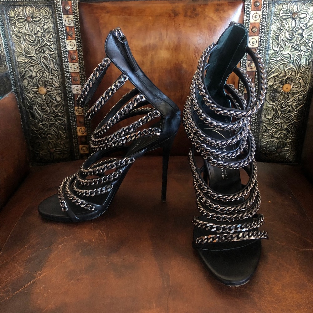 Giuseppe Zanotti Women's Black Chain Heels